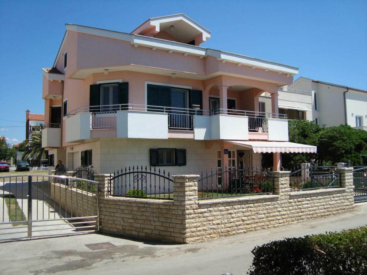 Apartman Strk ซูโกชัน ภายนอก รูปภาพ
